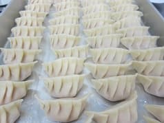 モチチ餃子